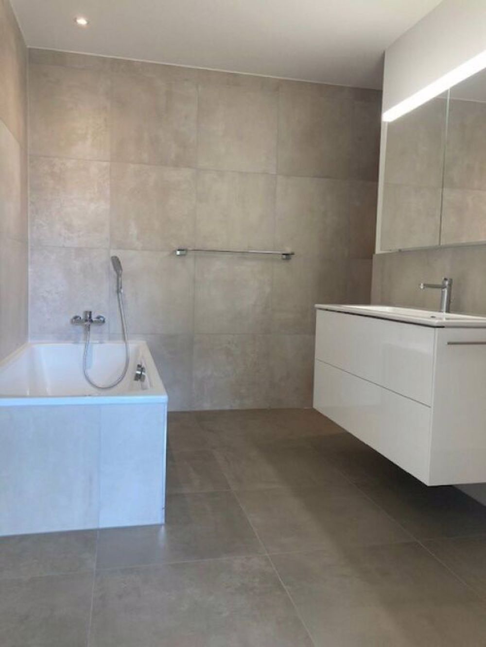 3.5 Zimmer-Eigentumswohnungen 132m2 zu vermieten - Bild 10