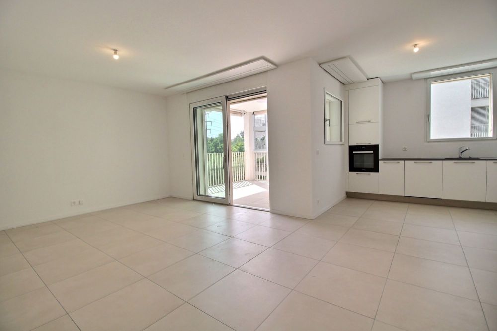 Prächtige 3.5-Zimmer-Wohnung zur Miete in Marly - Séjour