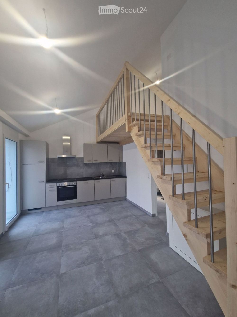 Neue 2,5-Zimmer-Wohnung mit Garage in Conthey - Bild 2