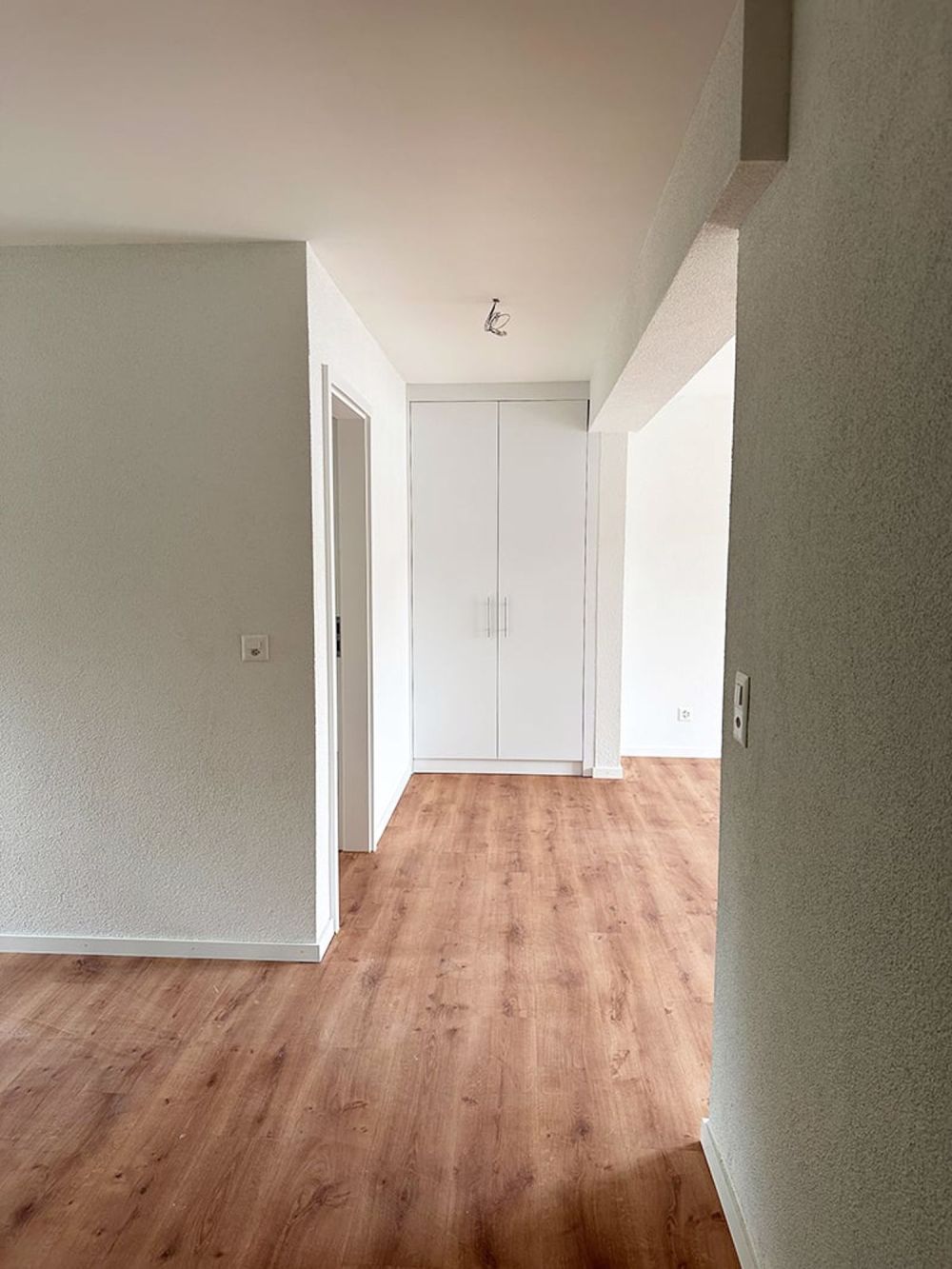 Erstvermietung einer modern renovierten 6.5-Zimmerwohnungen mit 15m2 Balkon - Bild 10