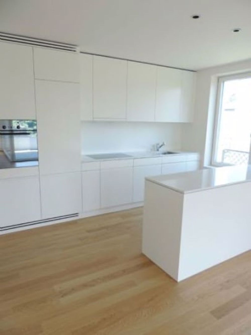 Moderne 4.5-Zimmer-Wohnung in Aarau mit Balkon - Bild 2