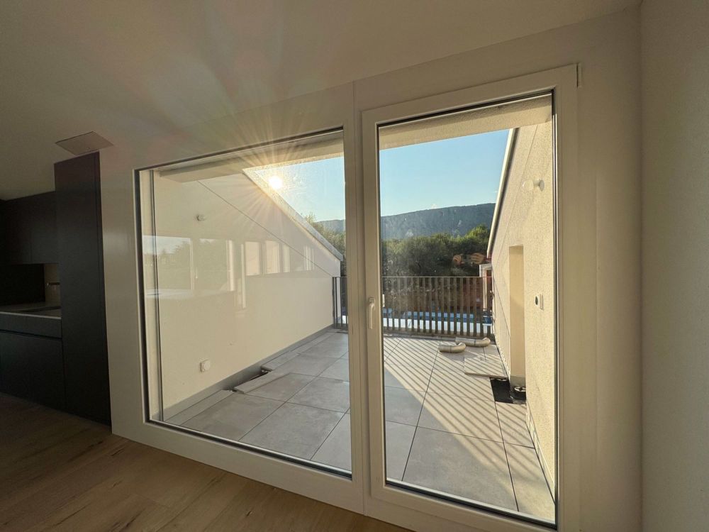 Erstvermietung - 5.5-Zimmer-Dachwohnung in Sutz - Bild 7
