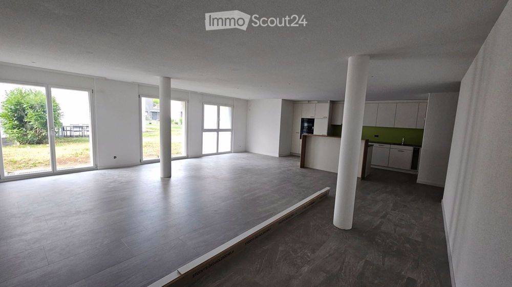 Moderne 3.5-Zimmer-Neubau-Wohnung in Belp mit Balkon und Garage - Bild 1