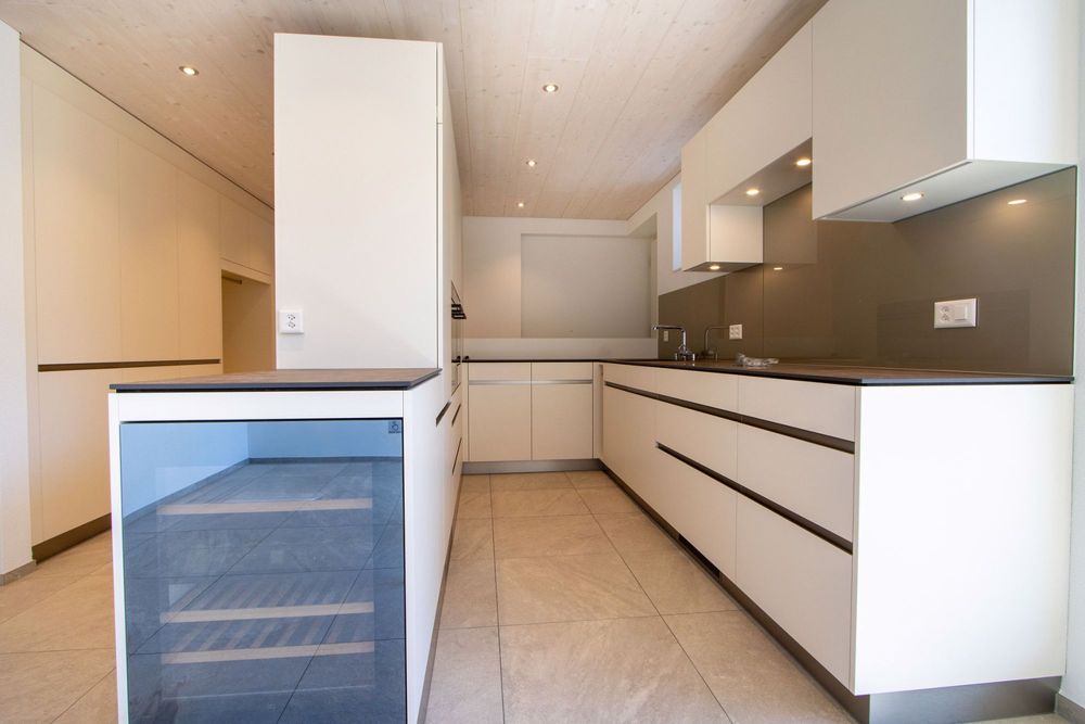 Erstvermietung Wohnen mit Charme - 3.5-Zimmer Erdgeschosswohnung - Einrichtung Küche