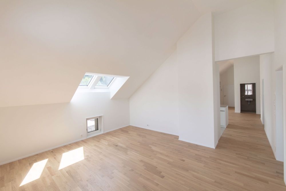 Helle 3.5 Zimmer-Dachwohnung - Ihr Wohnglück beginnt hier! - 006A6551.jpg