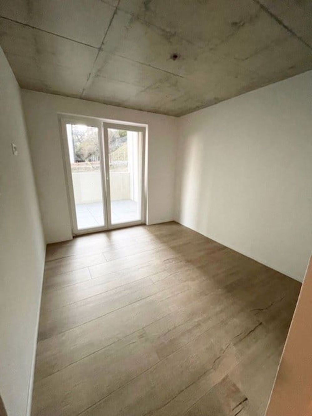 Appartement neuf et unique de 4,5 pièces avec vue imprenable sur le lac et les Alpes - Bild 8