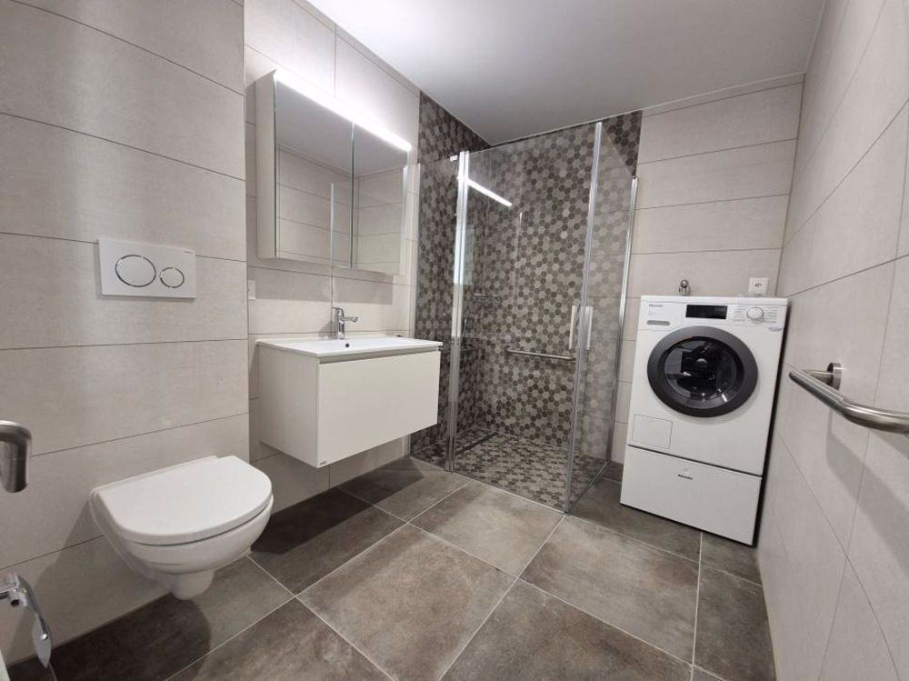 Logement für ältere Menschen! Neues 1.5-Zimmer-Apartment im 2. Stock mit Balkon - Bild 10