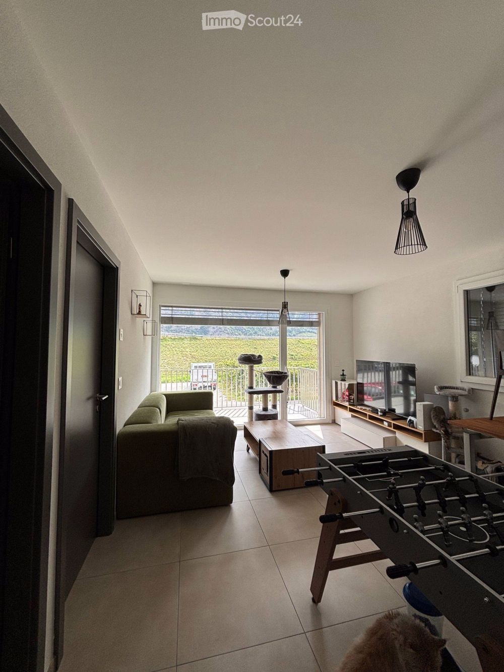 Moderne 3-Zimmer-Wohnung mit Balkon in St-Pierre-de-Clages - Bild 1