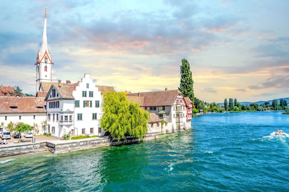 Neubau Architektur- Highlight mit Rheinblick - Bild 8