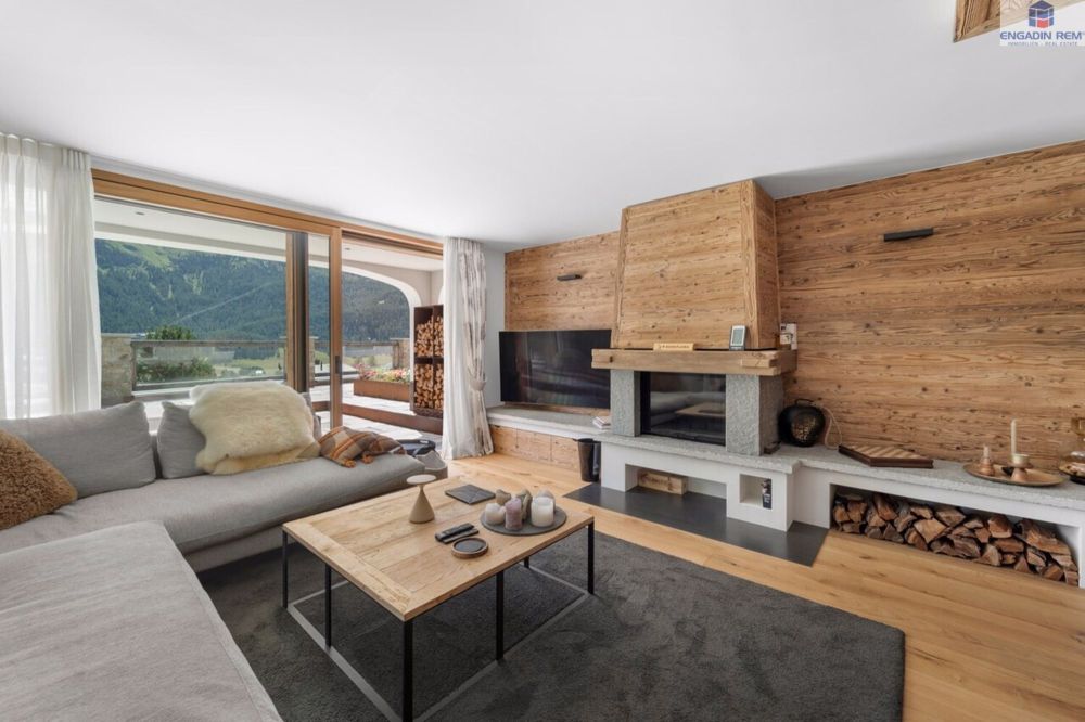 Luxus-Alpen-Chic mit Seesicht - 5.5-Zimmer-Wohnung auf drei Etagen - Bild 3
