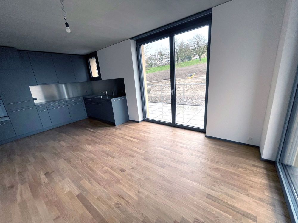 3.5-Zimmer-Gartenwohnung mit Sitzplatz - Bild 3