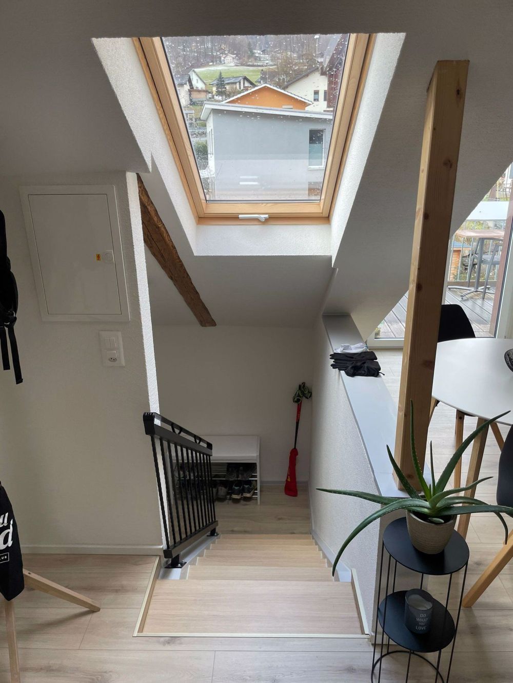 Neu renovierte 1.5 Zimmer Dachwohnung - Bild 5