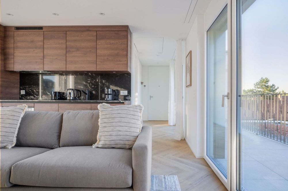 Luftige Wiedikon 2.5ZW mit Keller & W/T, nah z. Markt - Bild 2