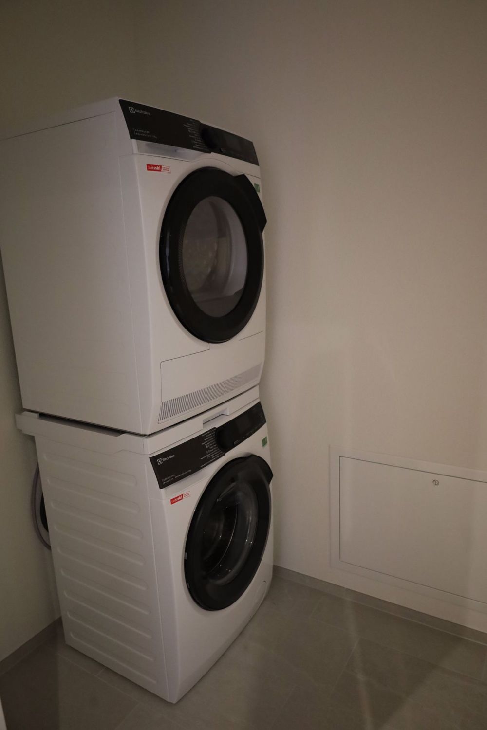 ERSTVERMIETUNG - 3.5-Zimmerwohnung mit Loggia - Bild 6