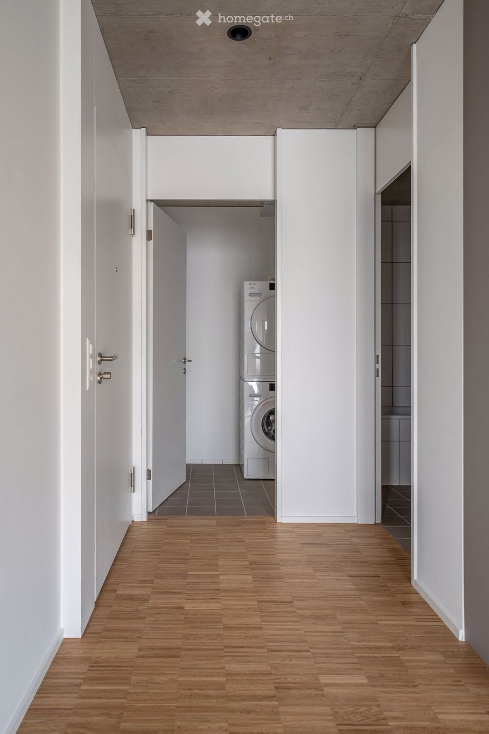 Moderne 3.5-Zimmer-Neubau-Wohnung mit Loggia in Rudolfstetten - Bild 6