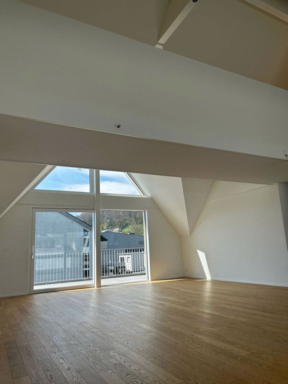 grosszügige 6.5-Maisonettewohnung in Schönenwerd - Wohnzimmer