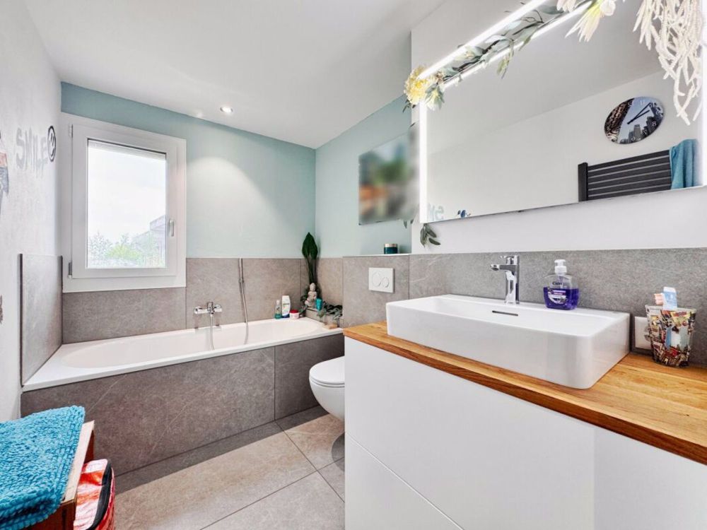 Neubau Gartenwohnung mit 235 m² privatem Aussenbereich - Bild 9