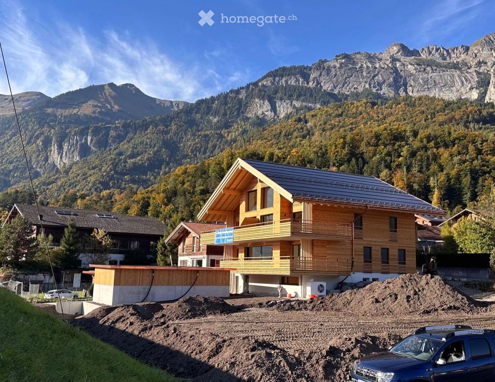 Exklusive Maisonette im Erstbezug – modernes Holzchalet mit Seepanorama und Loft-Charakter (OST) - Bild 4