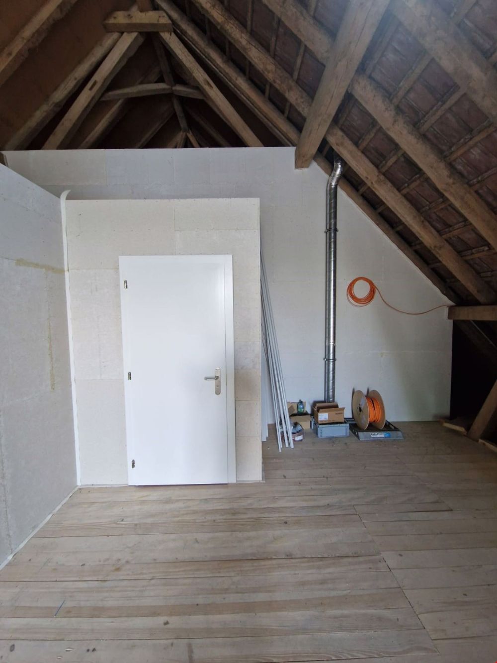 Dachwohnung Hocheinfahrt Bauernhaus - Bild 13