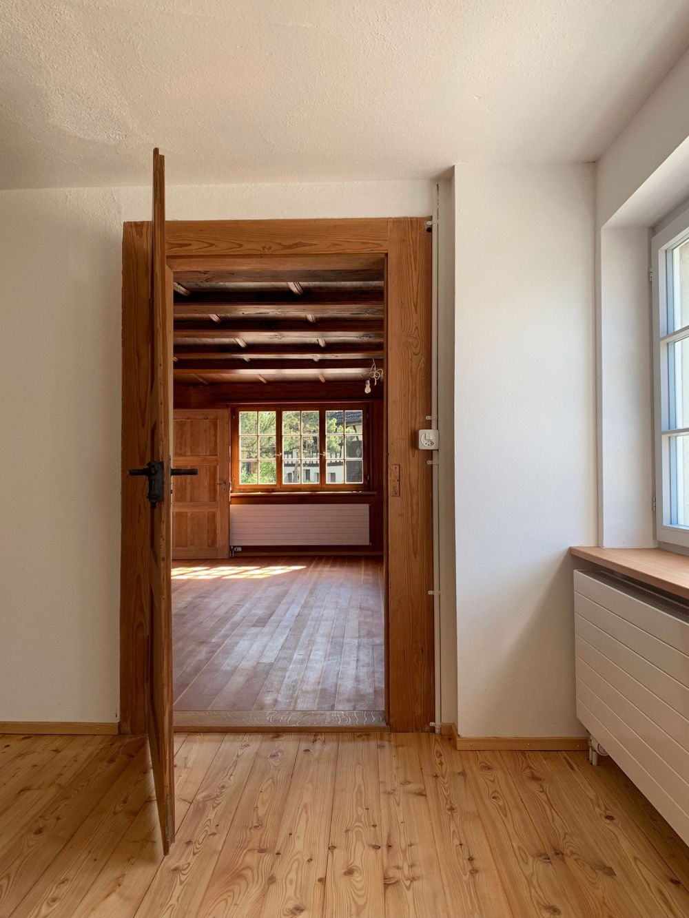 ERSTVERMIETUNG 2.5 Zimmer-Wohnung in historischem Wohnhaus - Bild 3