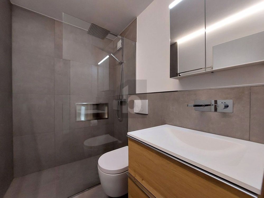 EXTRAVAGANT MIT EINEM HAUCH VON LUXUS - Bild 5