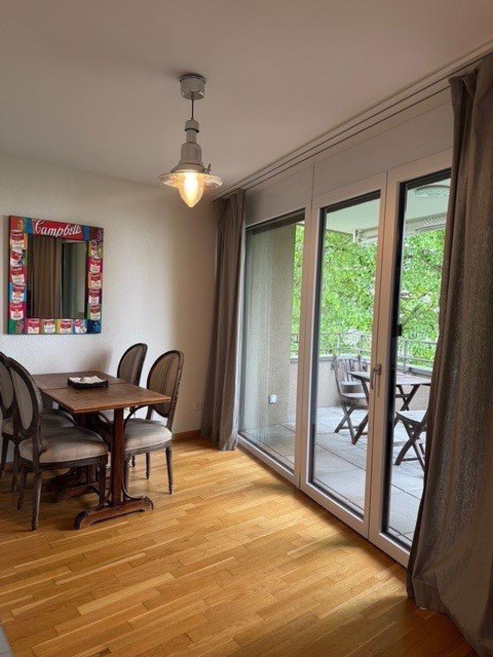 Réf - R14-L7 - Salle à manger