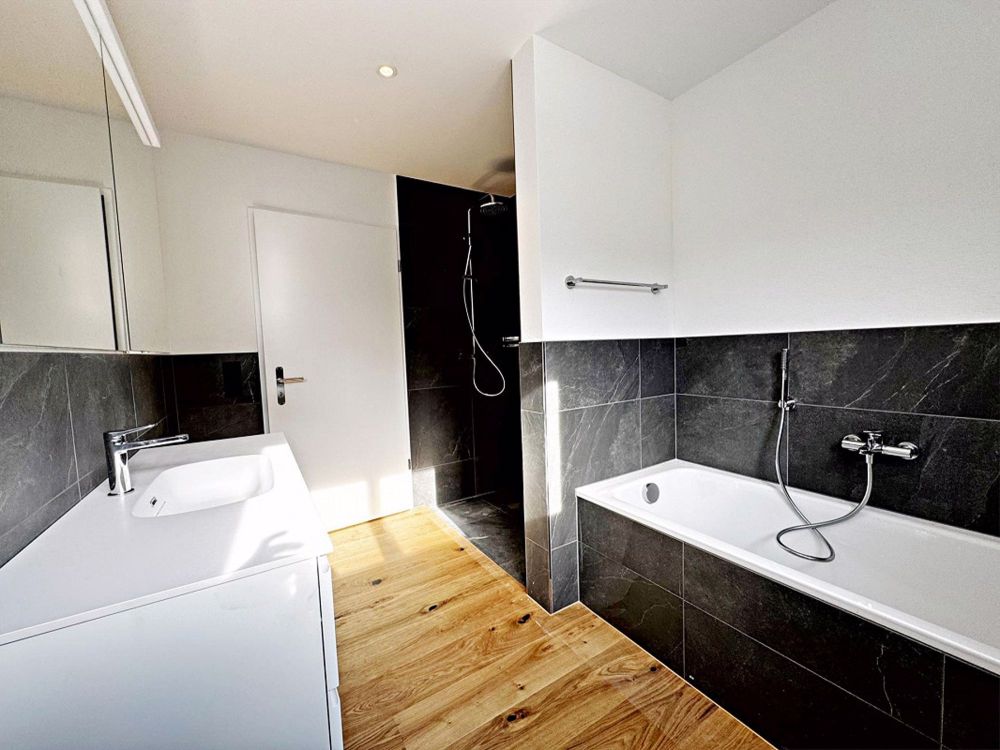 Neubau! Drei 4.5 Zi-Wohnungen im Eigentumsformat - Bild 6