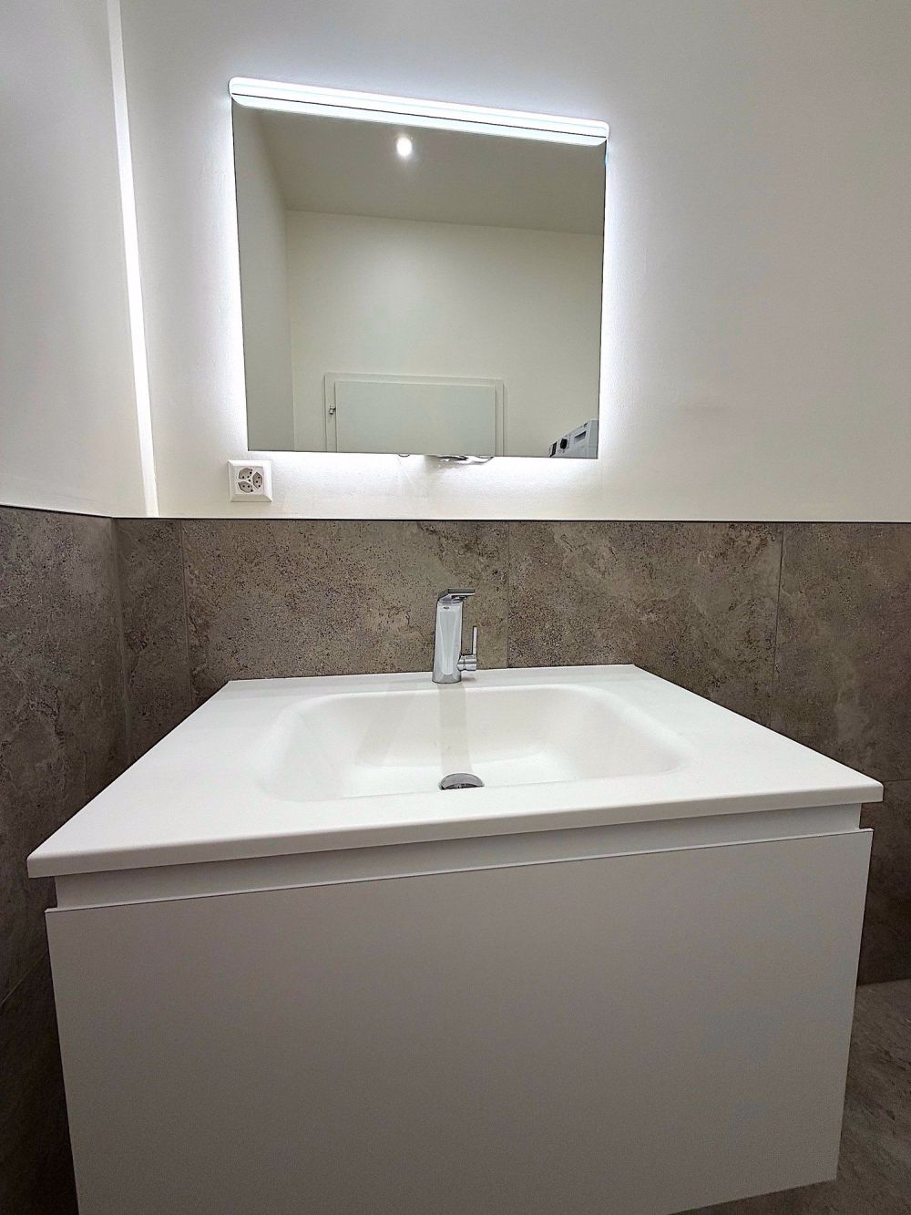 Moderne 3.5 Zimmer Etagenwohnung zentral gelegen - Bild 8