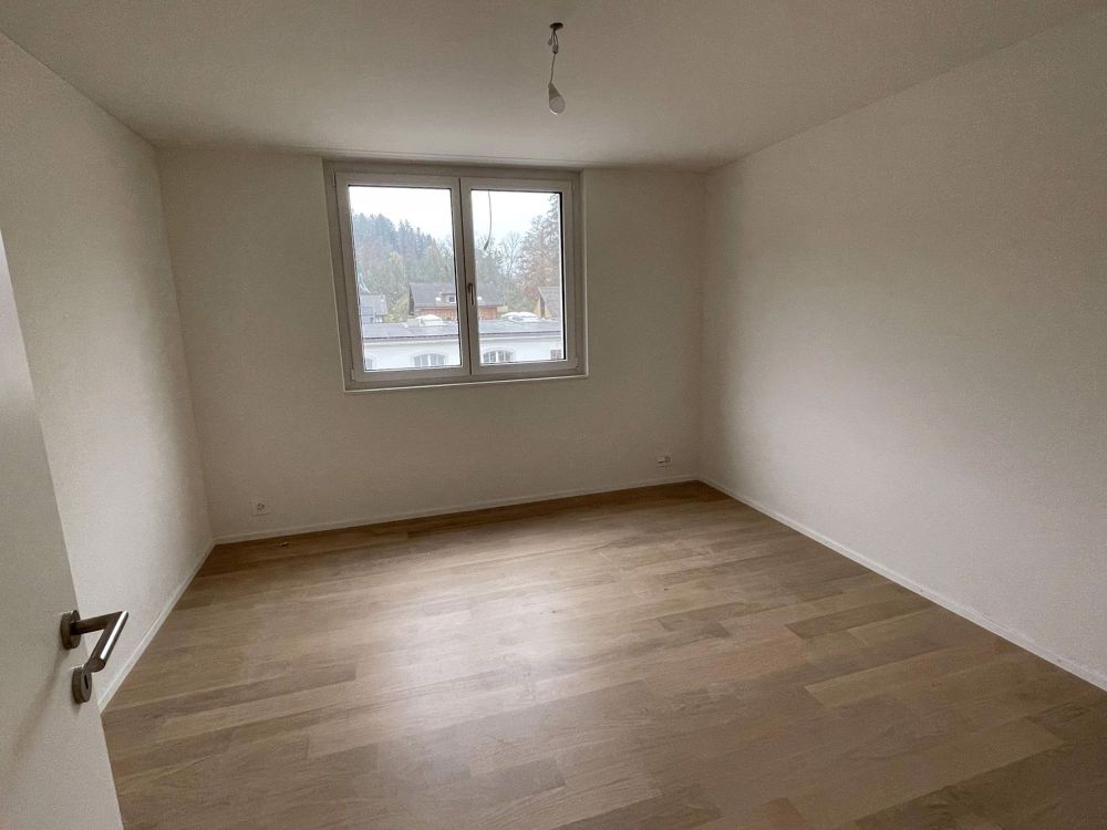 Idyllisches Wohnen - Erstvermietung moderner 4.5-Zimmmer-Wohnung mit grosszügigem Balkon - Bild 10