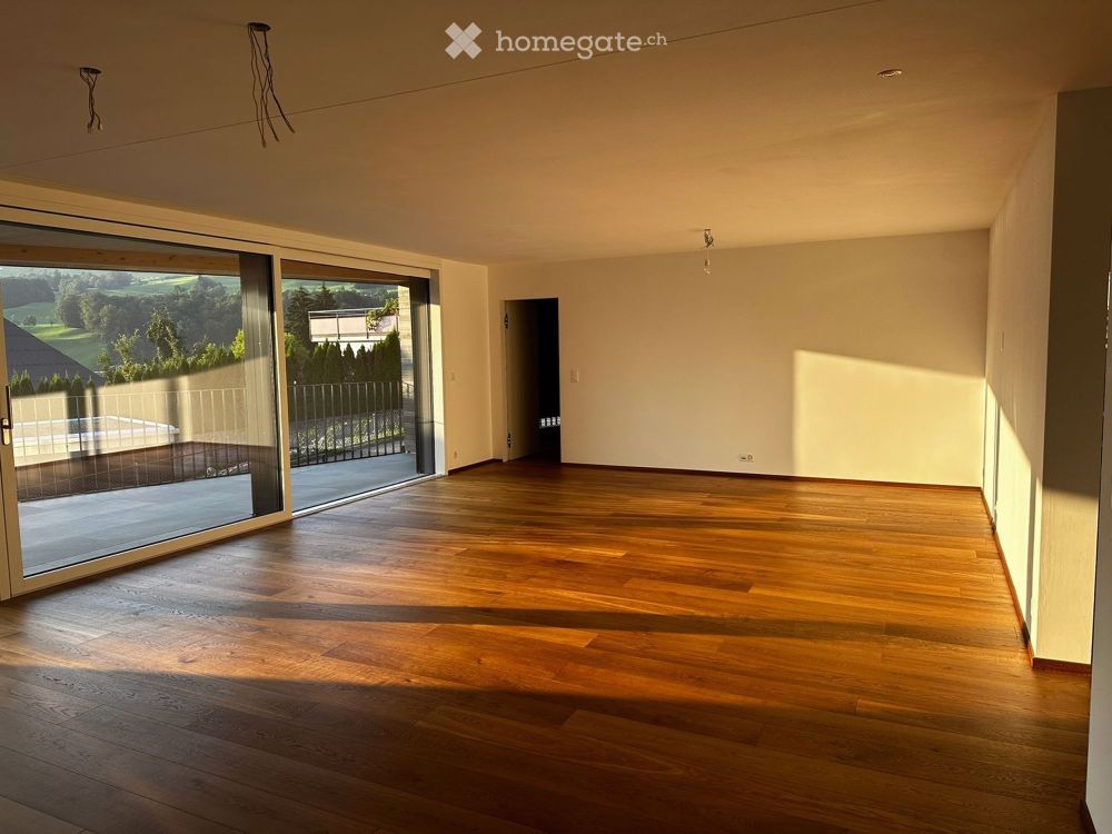 Neue 4.5 Zimmer-Wohnung in Wollerau mit Berg- und teilweiser Seesicht! - Bild 2