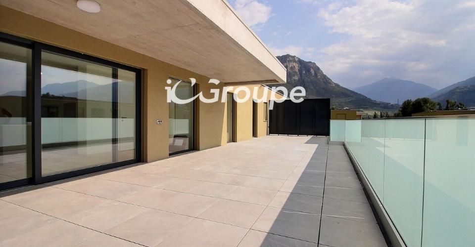 Splendide attique 4.5 pièces à louer à Uvrier - Appartement 4.5 pièces - image - 10