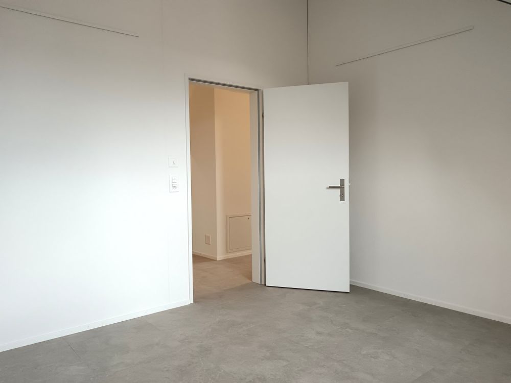 Moderne 3.5-Zimmer-Wohnung an idyllischer Lage – zentral und naturnah zugleich - Bild 8