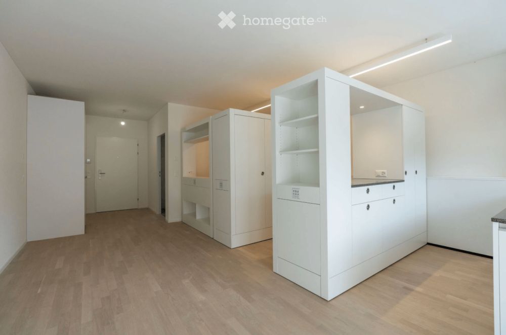 Moderne 1.5 Zimmer Neubauwohnung mit extrem viel Stauraum, Terrasse und Blick ins Grüne - Bild 4