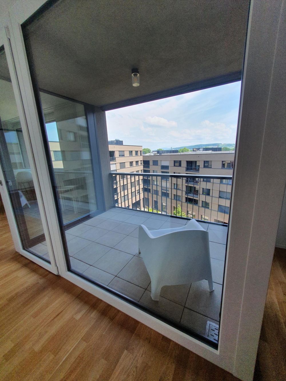 Wunderschöne Wohnung im Erlenmatt-Quartier - Balkon/Terrasse/Sitzplatz