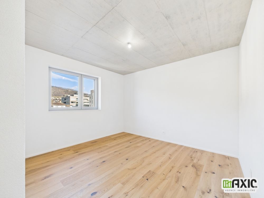 A louer Magnifique Appartement de 3.5 picès. en PPE au 4em étage. - Bild 8