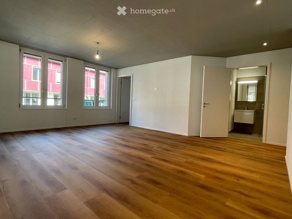 Top moderne Gartenwohnung mit Sitzplatz, Loggia und 20m2 Hobbyraum - Bild 3