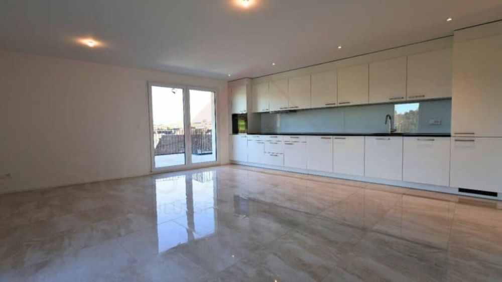 Moderne 3.5-Zimmer-Attikawohnung in Gurmels - mit 45 m² grosser Terrasse - Bild 4