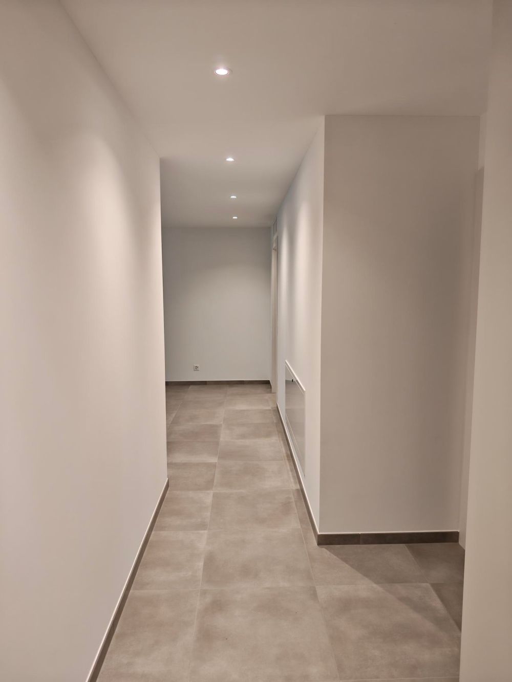 Moderno appartamento 4.5 locali a Lamone - Bild 2