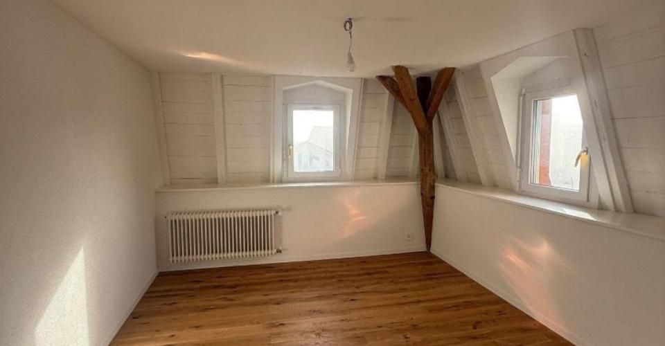 Grand appartement de 3,5 pièces avec beaucoup de cachet - Appartement 3.5 pièces - image - 5
