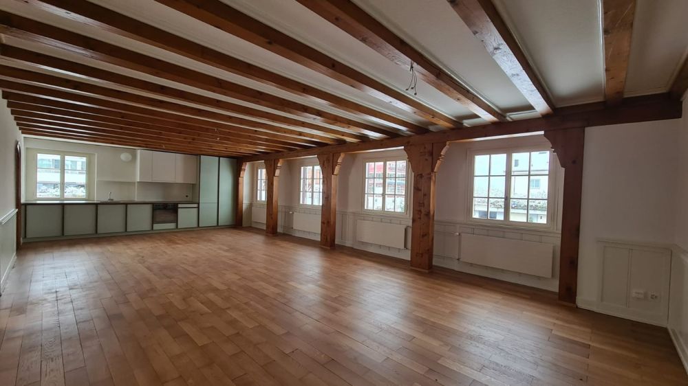 Erstvermietung nach Totalsanierung / Ihr neues Zuhause an der Buochserstrasse 39 in Stans - Wohnzimmer/Küche 2