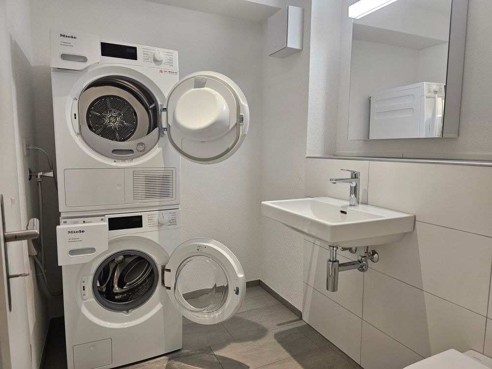 Moderne 4.5-Zimmer-Duplex-Wohnung in ruhiger Lage von Löhningen - Bild 6