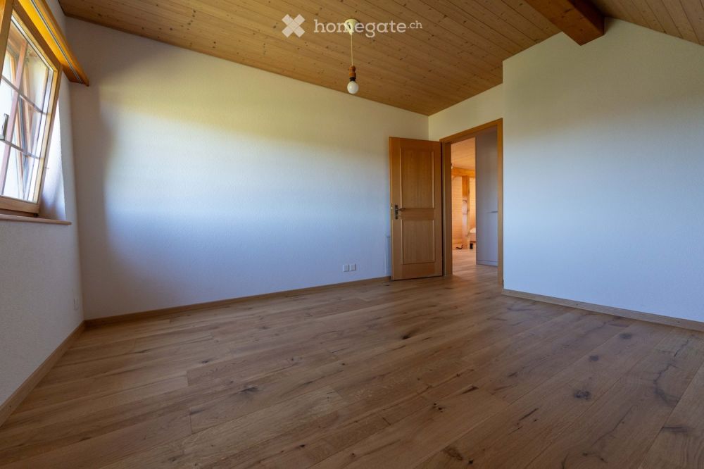 Charmante 3.5-Zimmer-Dachwohnung  – Humlikon, Im Riet 16 - Bild 9