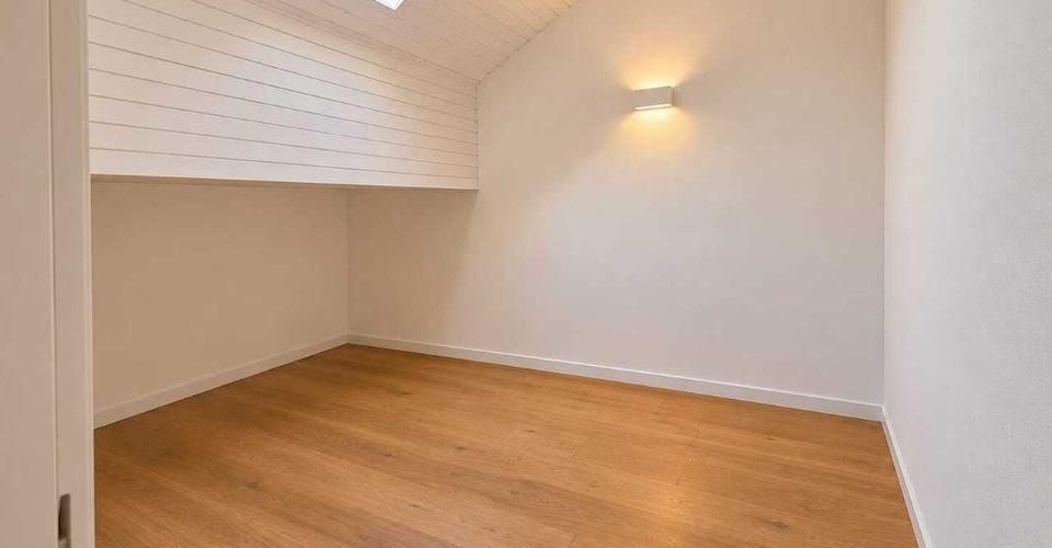 Appartement de 4.5 pièces en duplex avec mezzanine – Vue panoramique - Duplex 4.5 pièces - image - 7