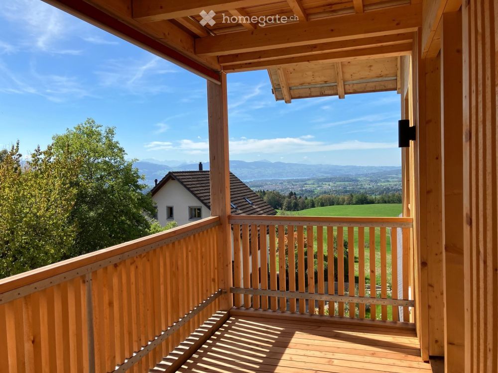 Neue 5.5-Zimmer-Wohnung mit Weitblick - Bild 1