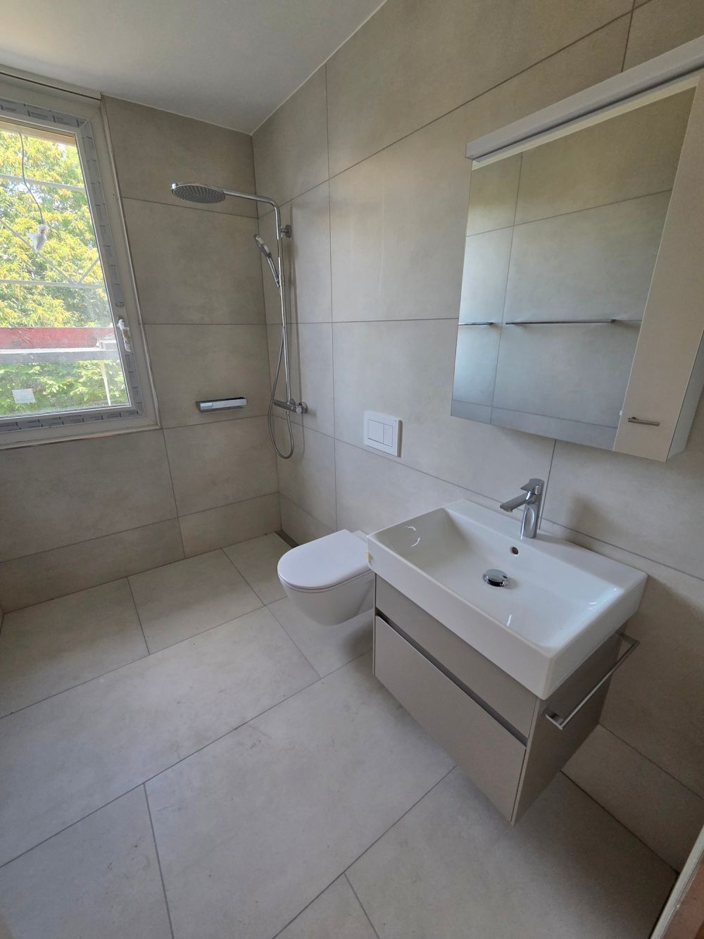 Exklusive 4-Zimmer-Attikawohnung mit Seesicht - Bild 10