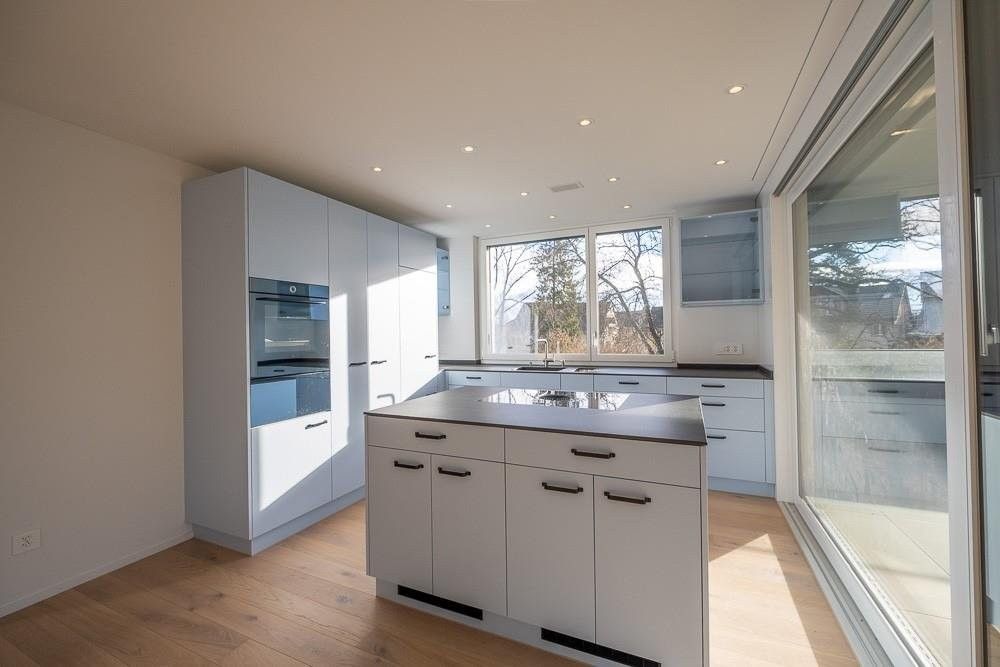 Moderne 3.5-Zi. Wohnung - Küche