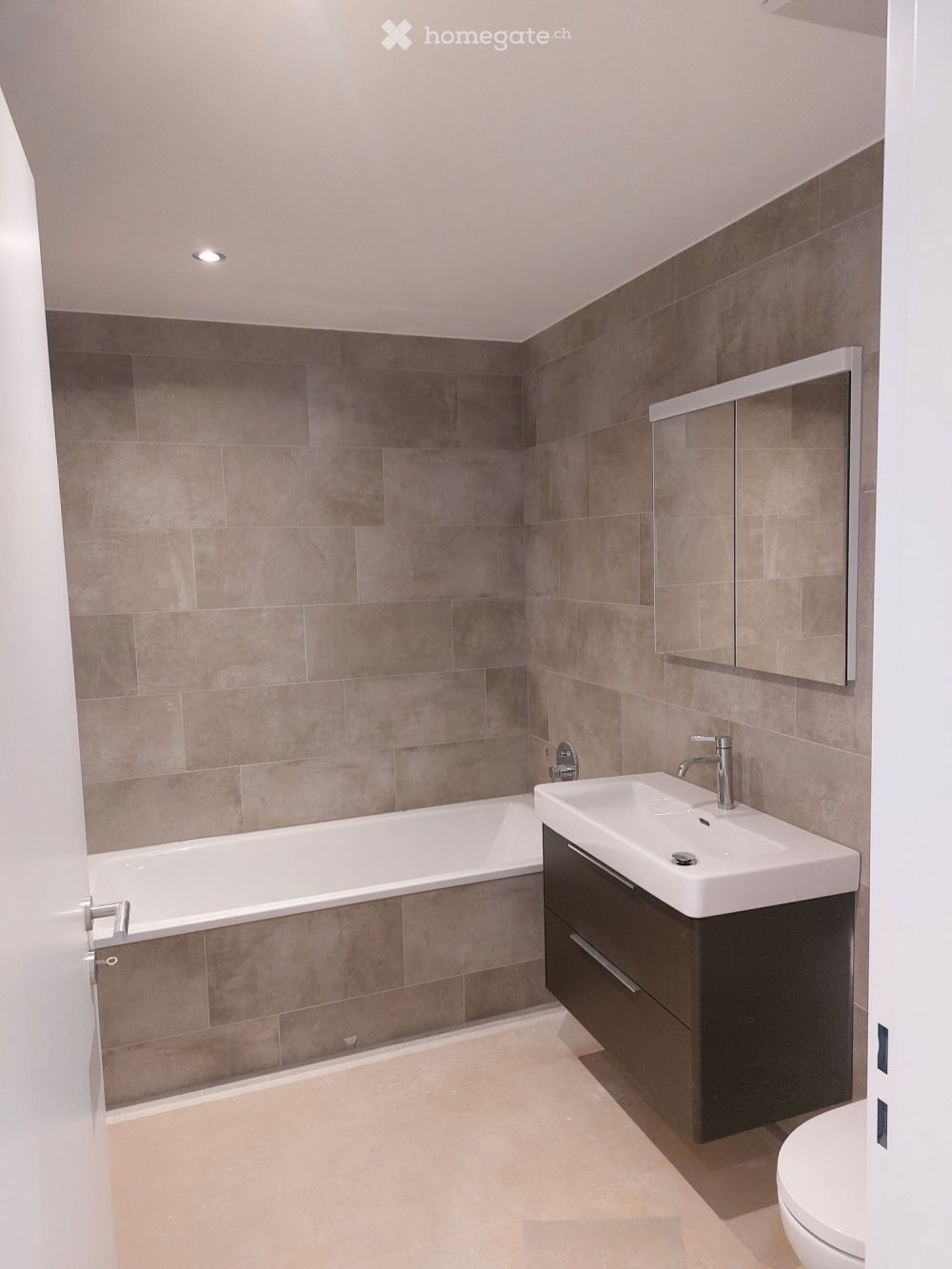 Moderne 3.5-Zimmer-Attikawohnung mit Panoramablick in Pfäffikon SZ / Erstbezug - Bild 3