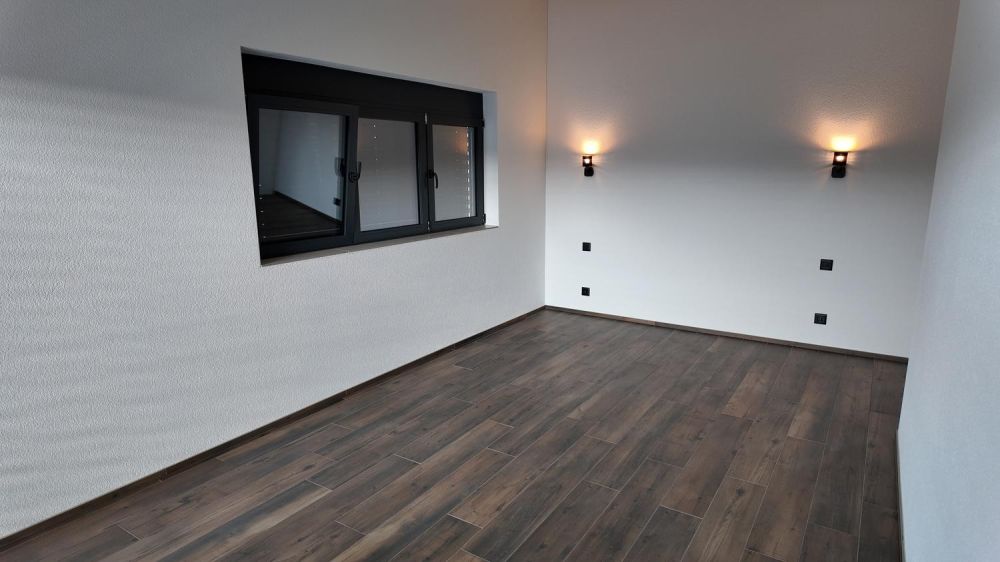 Elegantes 5.5-Zimmer-Einfamilienhaus – Erstbezug mit hochwertiger Ausstattung - Bild 11
