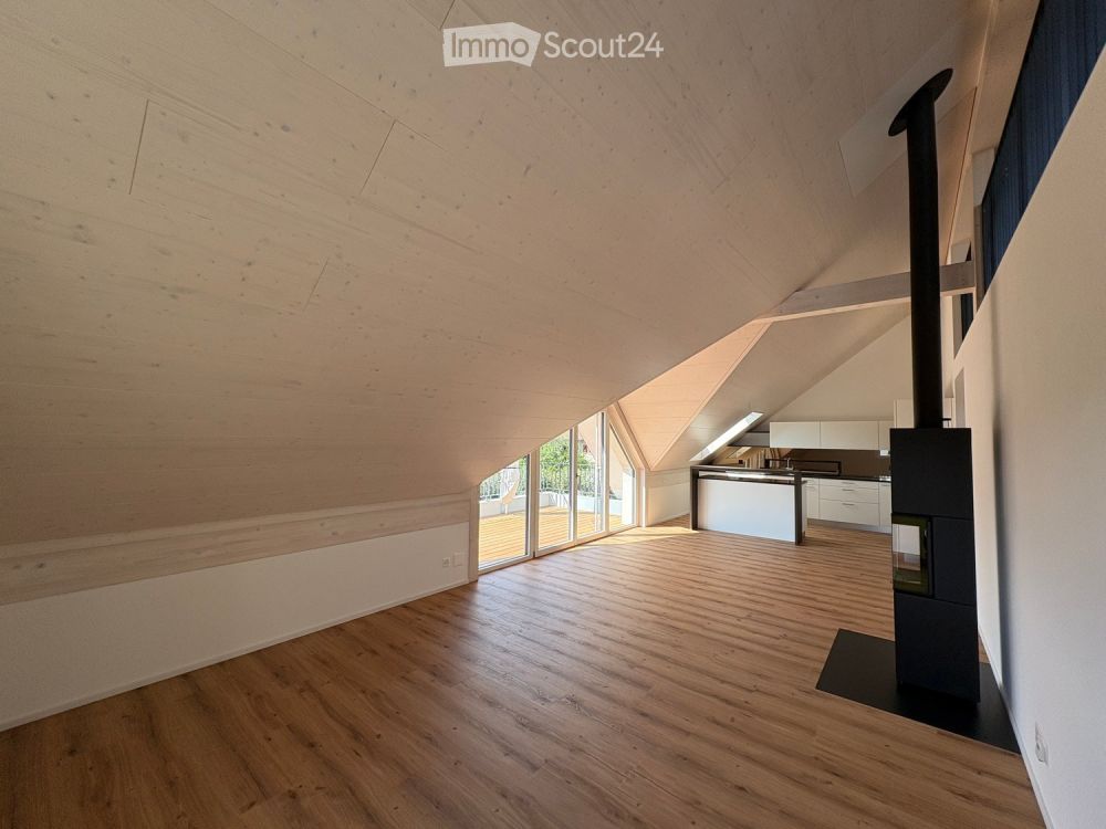 Erstvermietung: 4.5-Zimmer Dachwohnung mit Wohngalerie in Thierachern - Bild 12