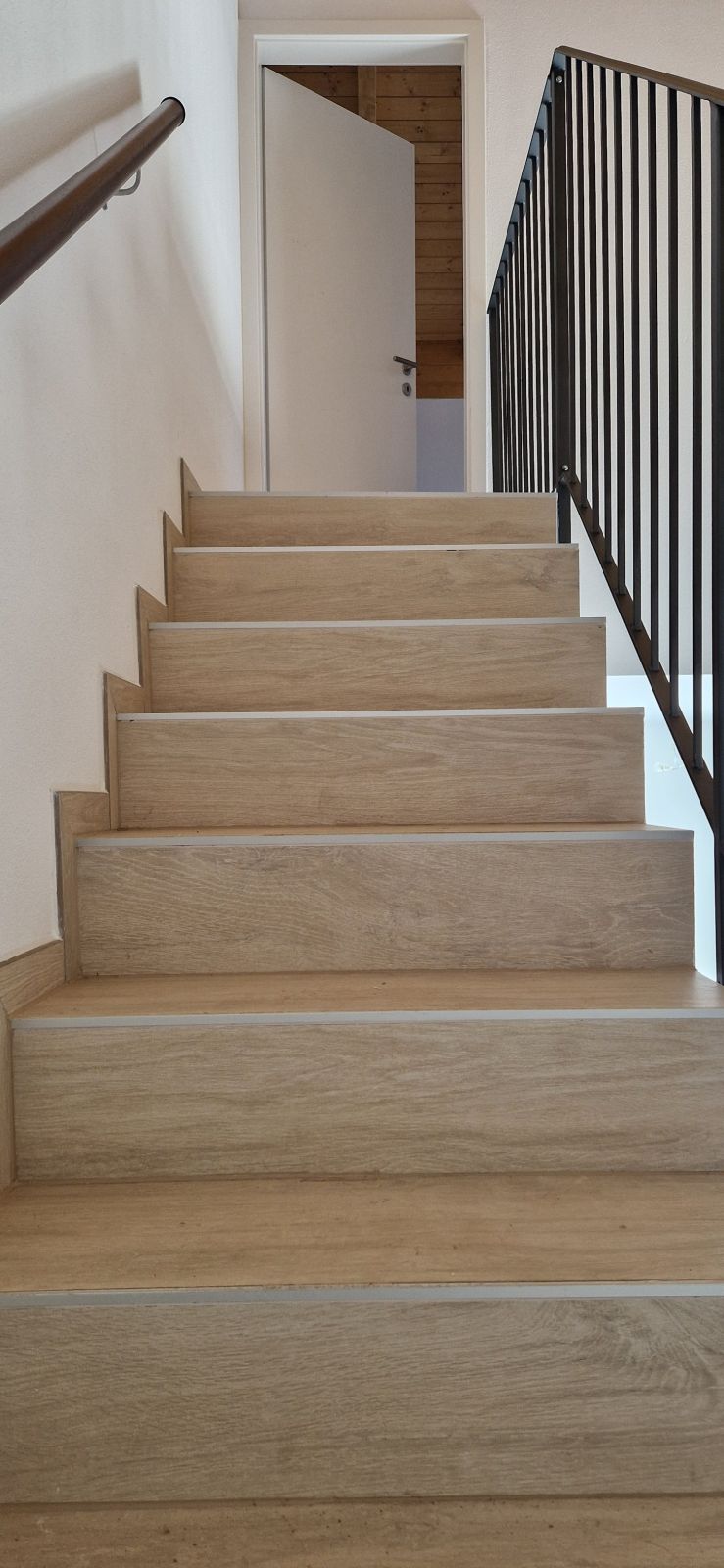 Casa unifamiliare moderna a Osogna - 3.5 locali con giardino - Bild 8